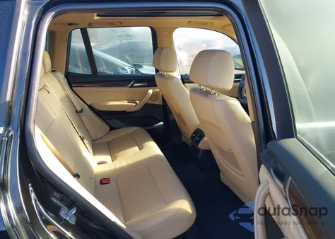 2017 BMW X3 xDrive28I z USA, uszkodzony, nr VIN 5UXWX9C37H0W79520